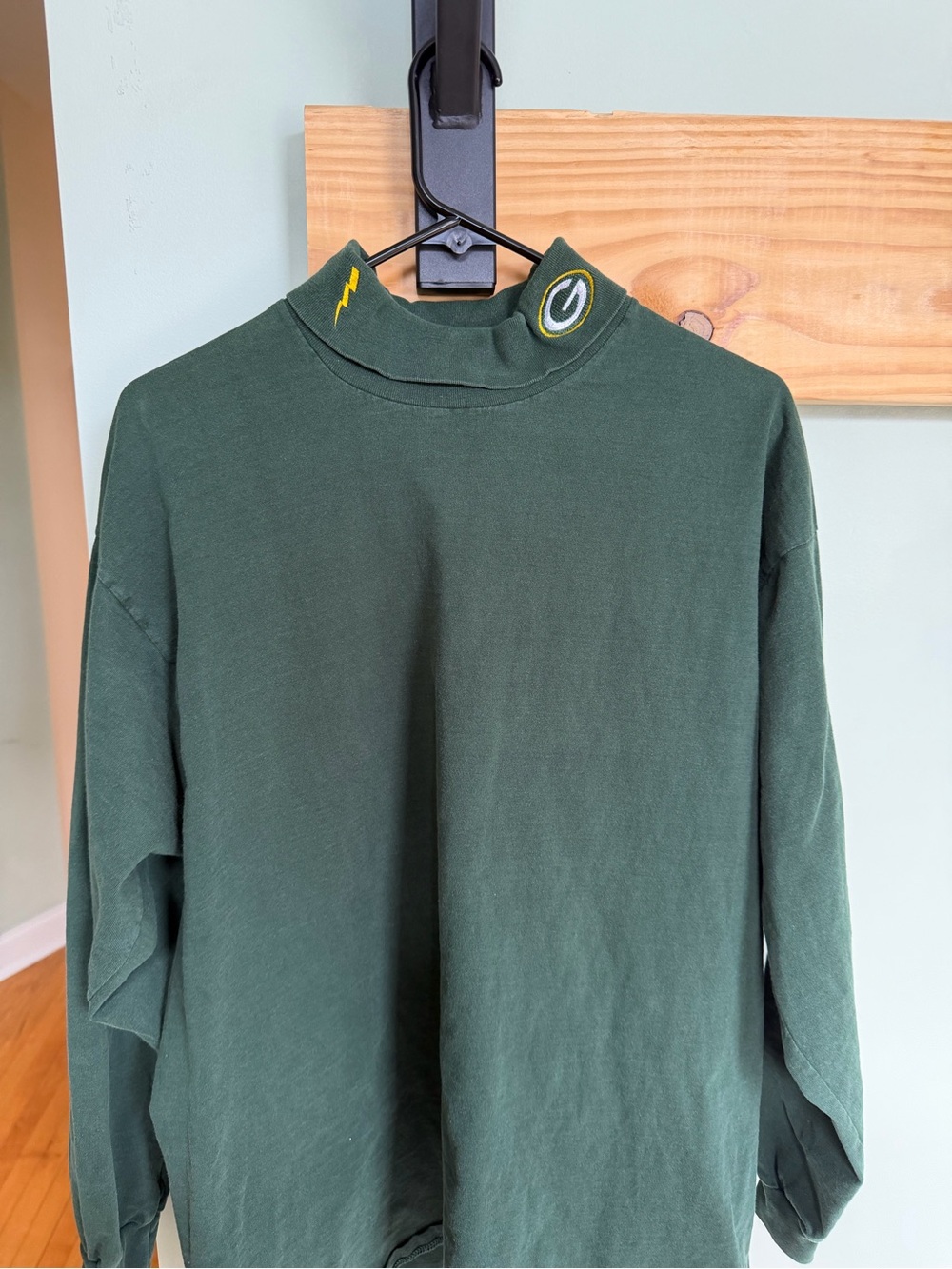 Green Bay Packers Lightning Turtleneck